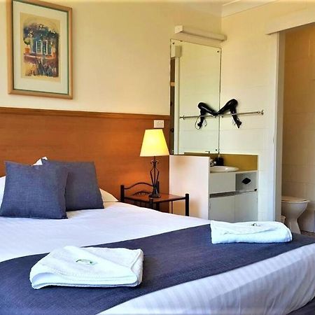 Mt Lyell Motor Inn Queenstown Kültér fotó