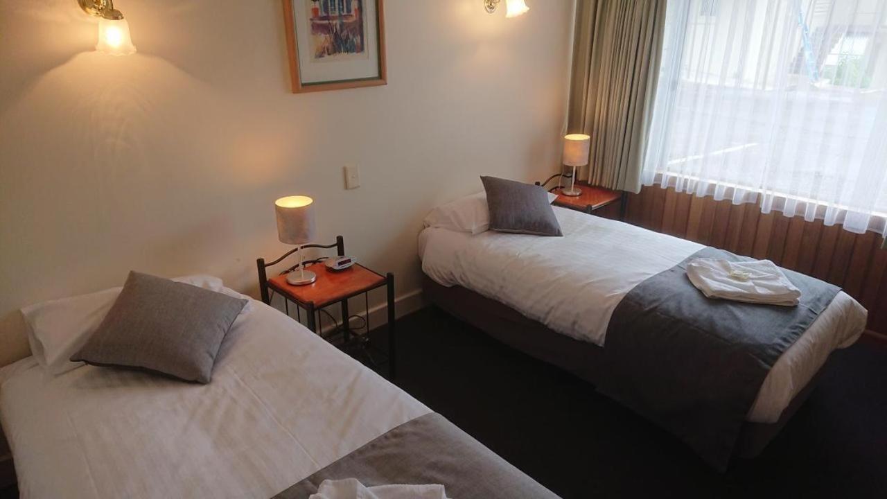 Mt Lyell Motor Inn Queenstown Kültér fotó