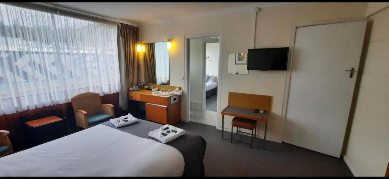 Mt Lyell Motor Inn Queenstown Kültér fotó