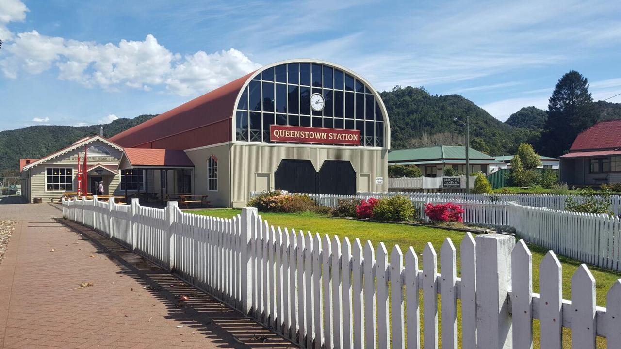 Mt Lyell Motor Inn Queenstown Kültér fotó